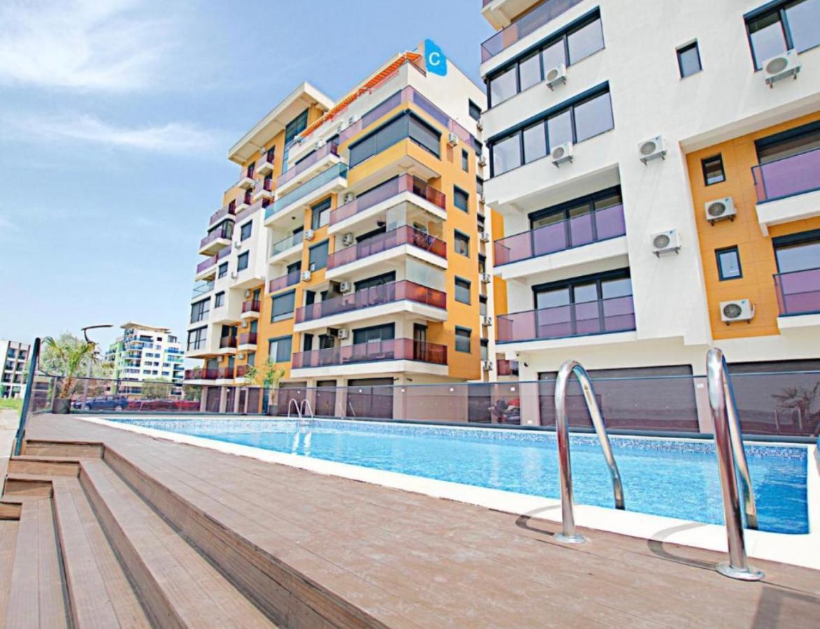 Sophia Lake View Suite Mamaia Eksteriør bilde