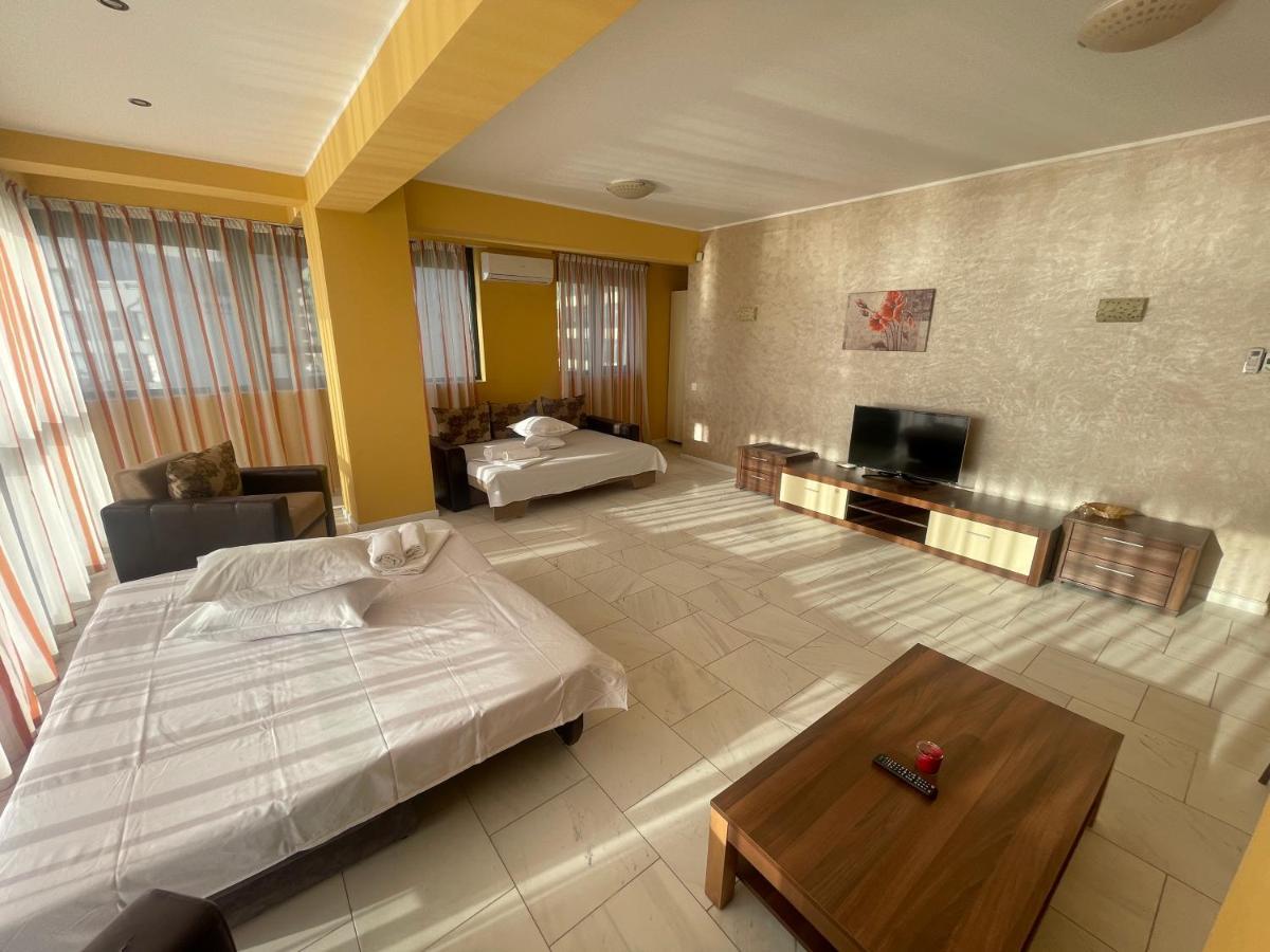 Sophia Lake View Suite Mamaia Eksteriør bilde