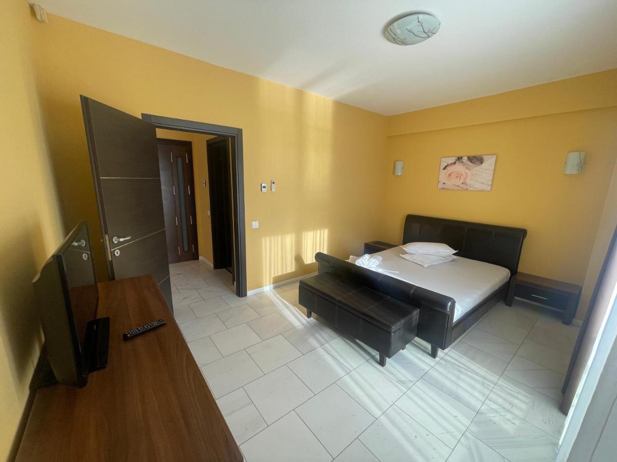 Sophia Lake View Suite Mamaia Eksteriør bilde