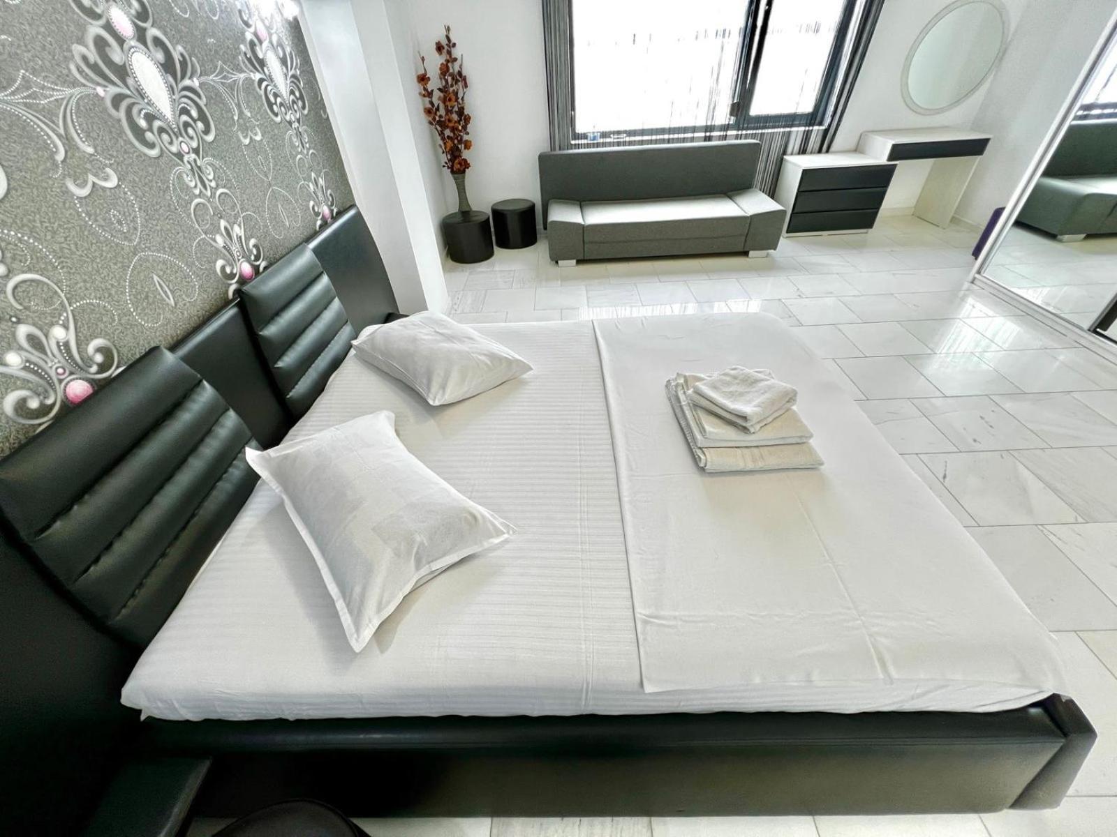 Sophia Lake View Suite Mamaia Eksteriør bilde