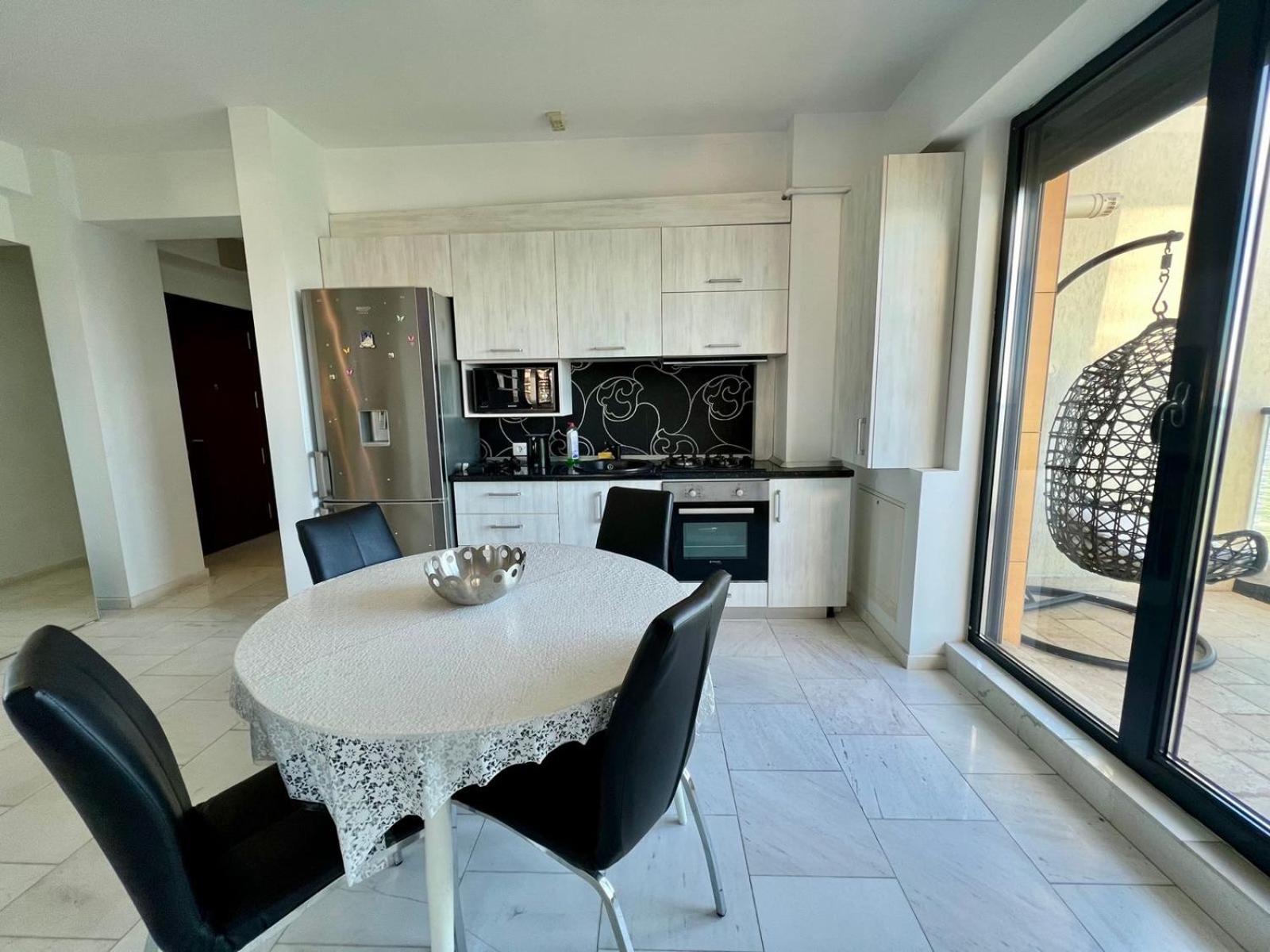Sophia Lake View Suite Mamaia Eksteriør bilde