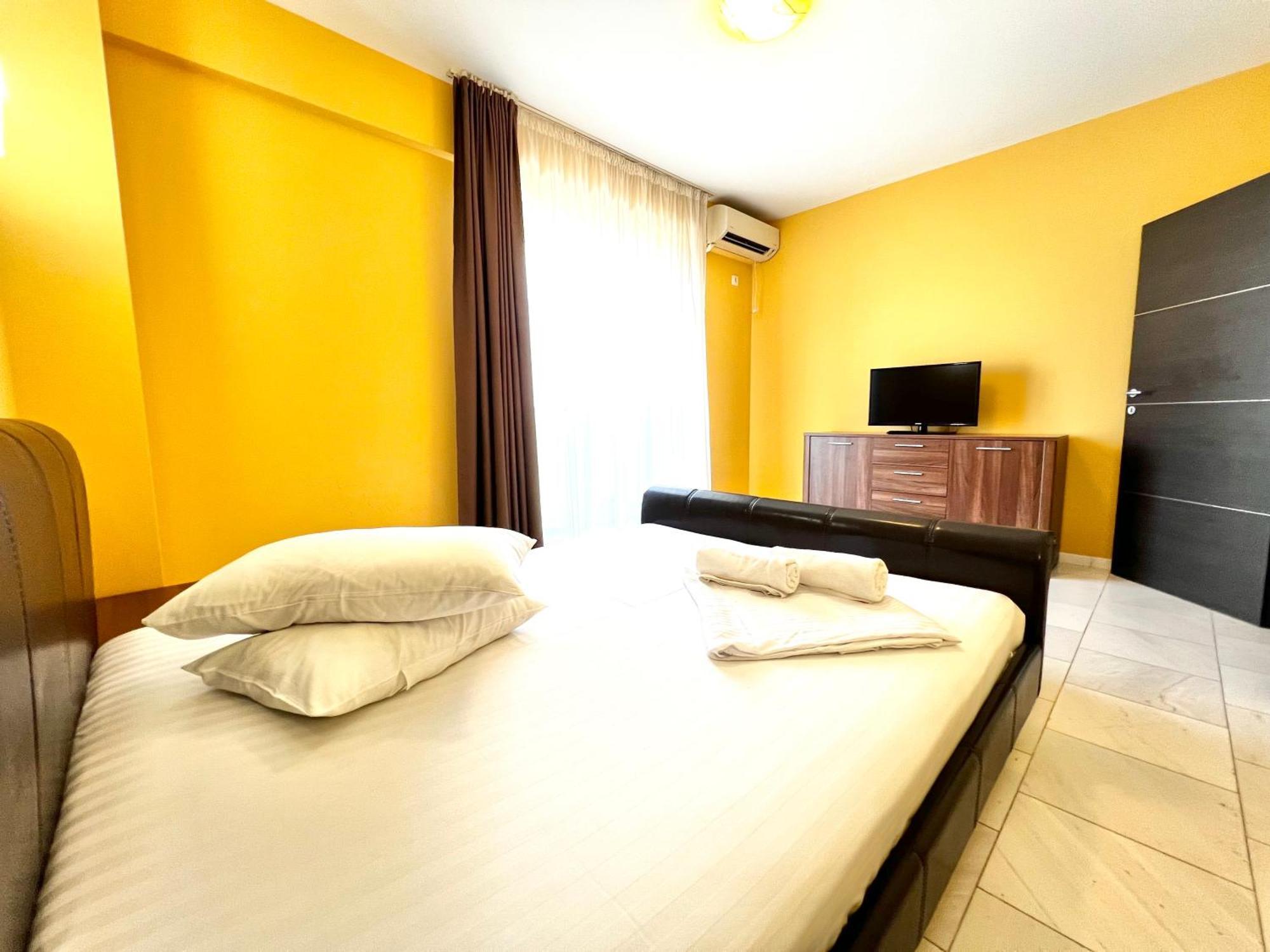 Sophia Lake View Suite Mamaia Eksteriør bilde