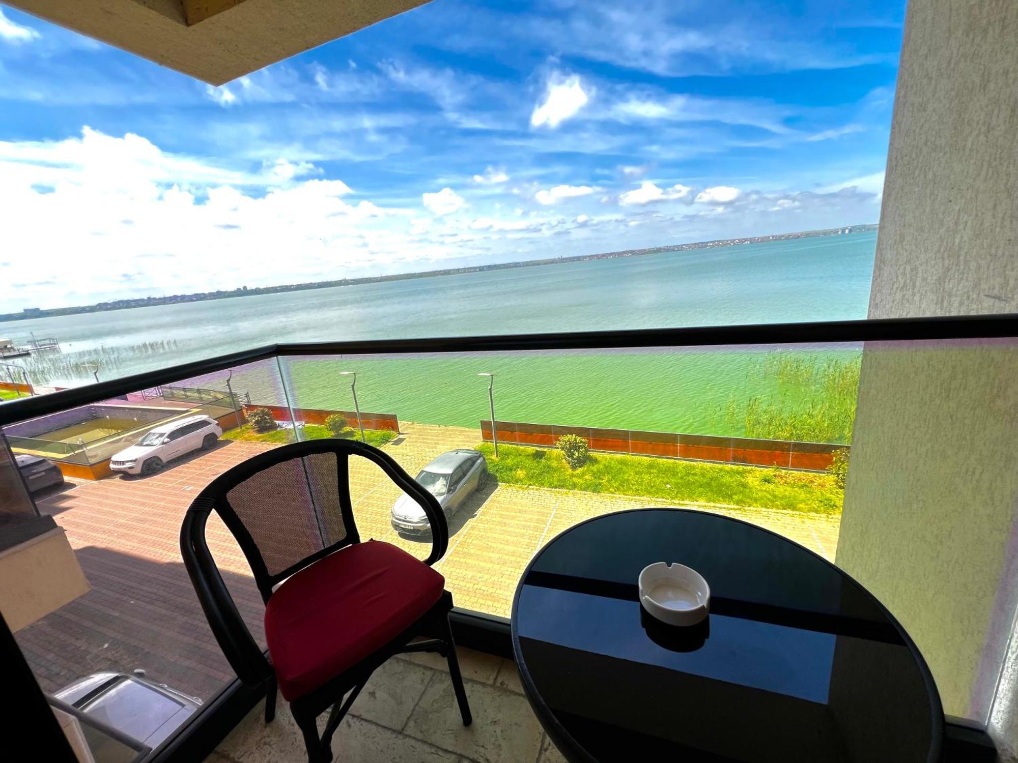 Sophia Lake View Suite Mamaia Eksteriør bilde