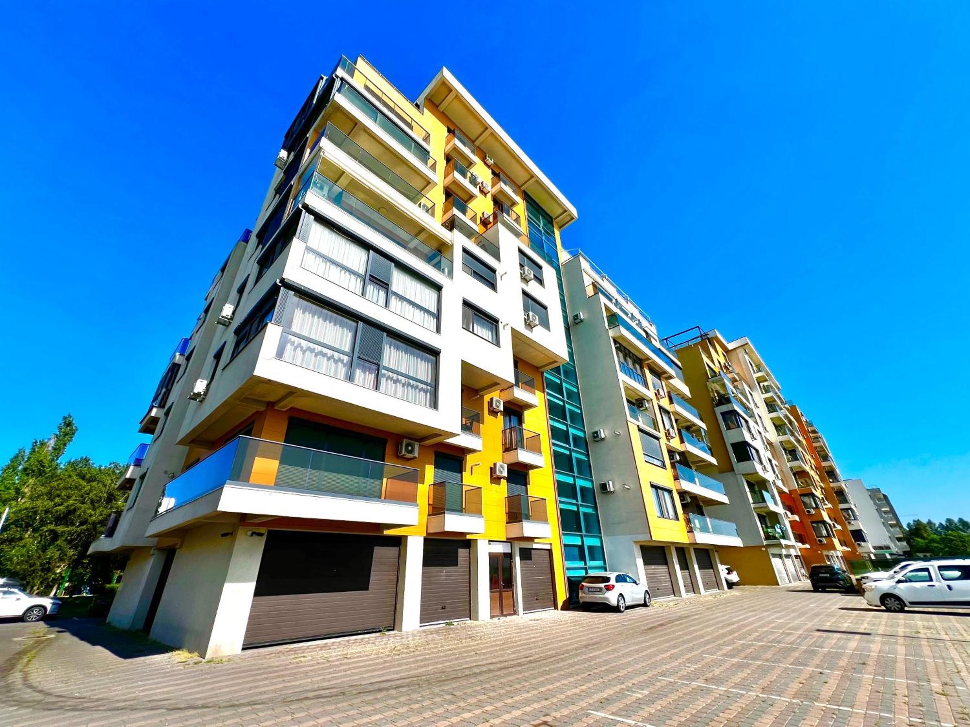 Sophia Lake View Suite Mamaia Eksteriør bilde